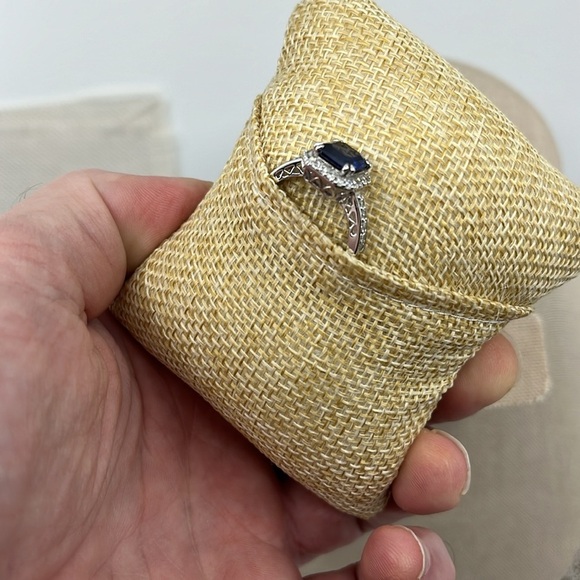 Sterling Silver 925 💎 Blue Sapphire CZ Halo Ring - Size 7 - Picture 8 of 17